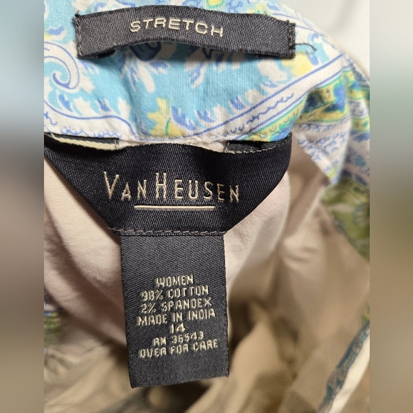 Van Heusen Women's Streth Khaki Capri Pants Size 14 - Picture 3 of 3